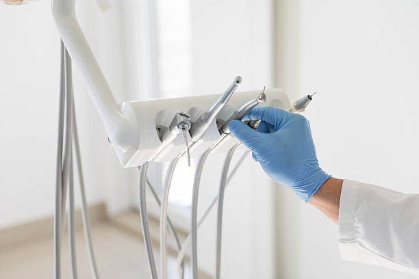 24/7 Emergency Teeth Whitening experts in Clay, KY